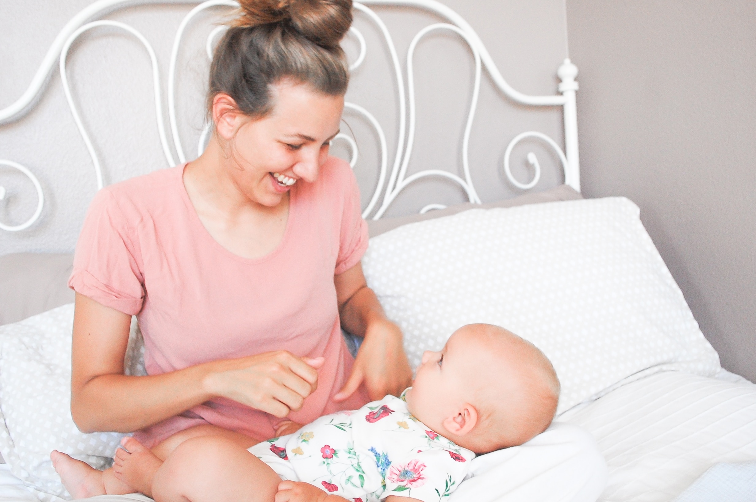 11 Breastfeeding Truth Bombs: The good, the bad, and the embarrassing