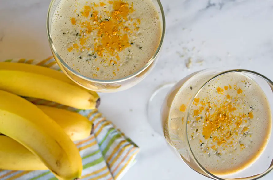 Banana Smoothie with Turmeric