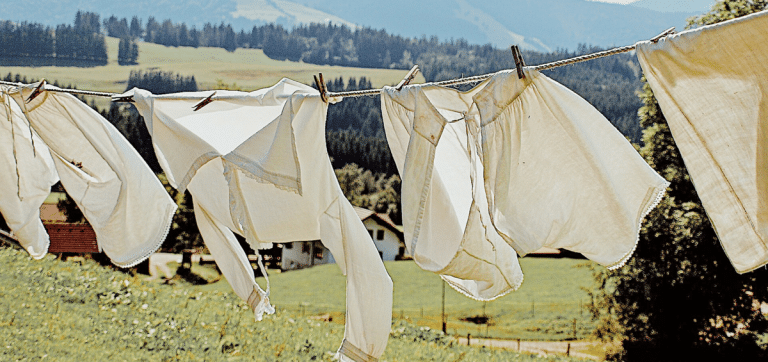 How to Make the Switch to a Non-Toxic Laundry Routine - Motherhood ...