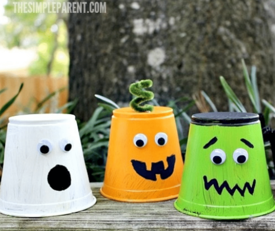 Creepy Halloween Cups - Halloween Crafts for Toddlers