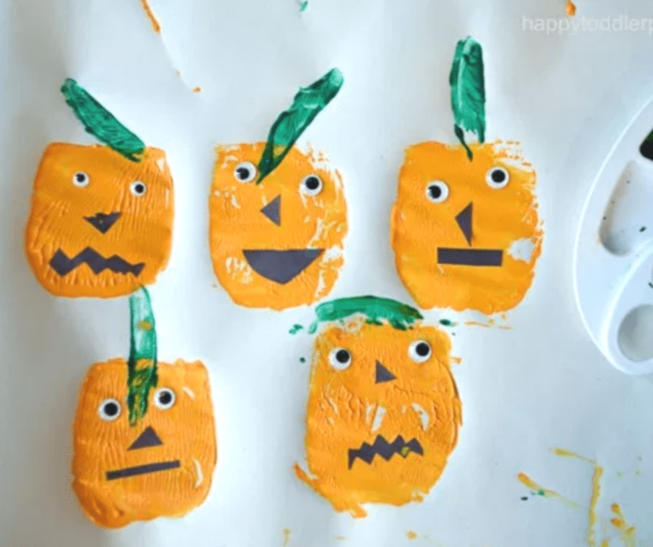 Spatula Pumpkins - Halloween Crafts for Toddlers