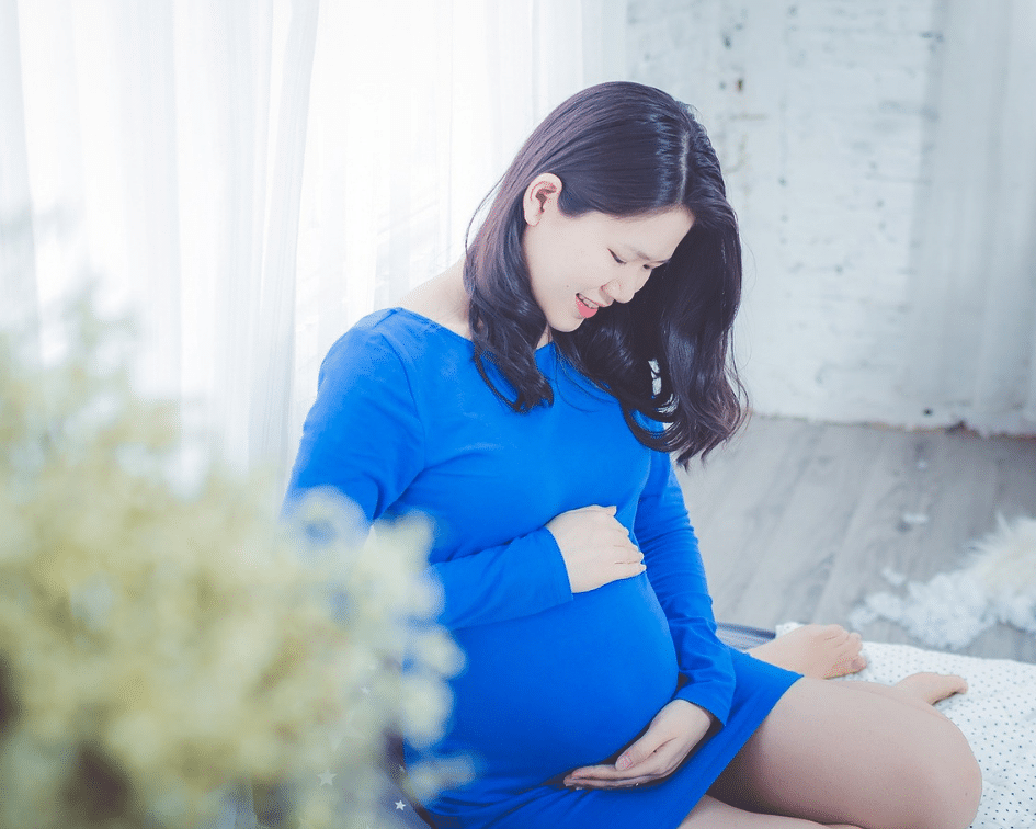 12 Things to Do While Pregnant